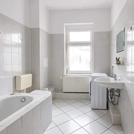 Apartamento Enjoy Your With Dkn - Mon-sun - Late Night Check-in - Multilanguage - Near Railway Station - Witamy Serdecznie