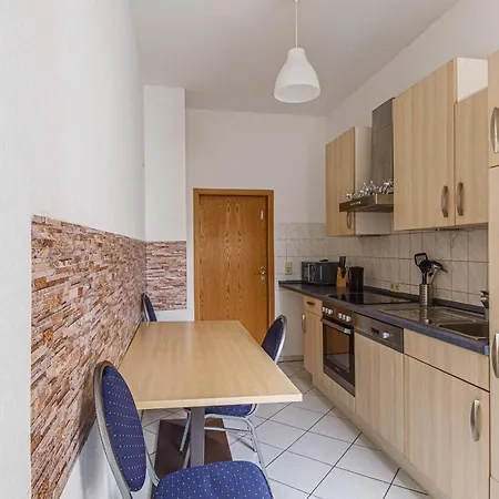 Διαμέρισμα Enjoy Your With Dkn - Mon-sun - Late Night Check-in - Multilanguage - Near Railway Station - Witamy Serdecznie *